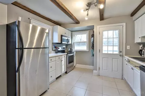39 Damon, Greenhills, OH 45218 photo 10