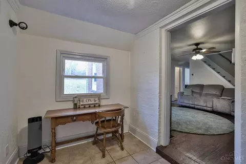 39 Damon, Greenhills, OH 45218 photo 13