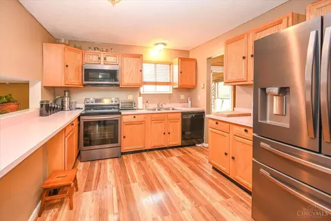 3576 Brookhaven, Amelia, OH 45102 photo 11