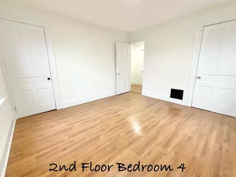 Bedroom - 7818 Lincoln, Mount Healthy, OH 45231 photo 4 of 4