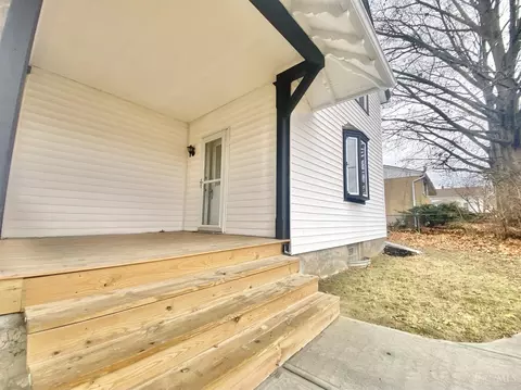 Exterior - 7818 Lincoln, Mount Healthy, OH 45231 photo 2 of 7
