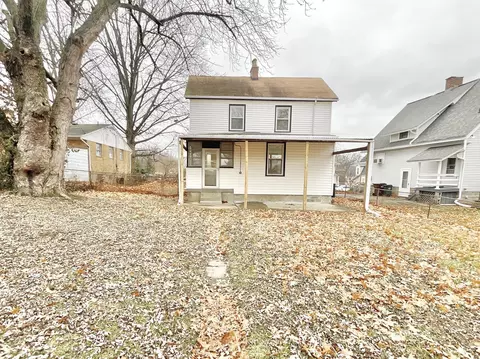 Exterior - 7818 Lincoln, Mount Healthy, OH 45231 photo 4 of 7