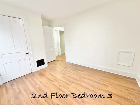 Bedroom - 7818 Lincoln, Mount Healthy, OH 45231 photo 3 of 4