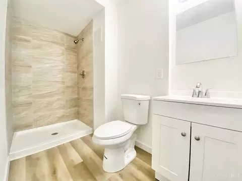 Bath - 7818 Lincoln, Mount Healthy, OH 45231 photo 1 of 4