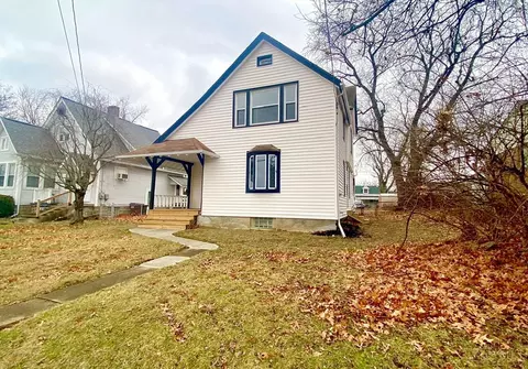 Exterior - 7818 Lincoln, Mount Healthy, OH 45231 photo 3 of 7