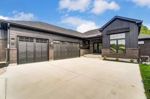 1283 Normandy Rue, Centerville, OH 45458 photo 3