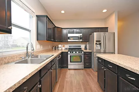967 Apple Gate, Cincinnati, OH 45245 photo 10