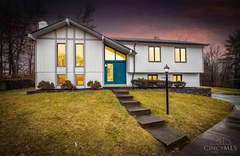10614 Thistlewood, Montgomery, OH 45242