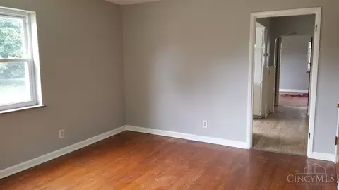 6820 Plainfield, Cincinnati, OH 45236 photo 4