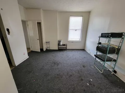 708 State, Cincinnati, OH 45204 photo 7