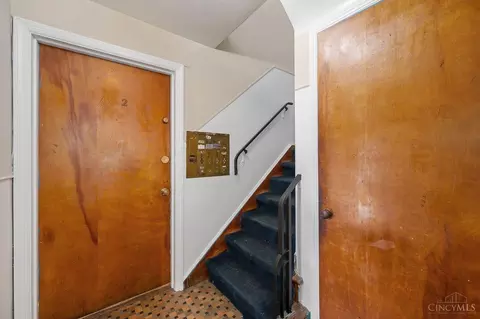 5017 Lillian, Cincinnati, OH 45237 photo 2