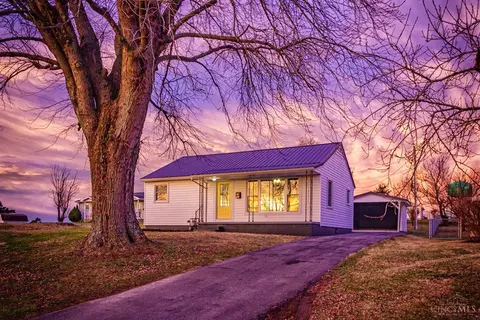 263 Cherry, West Union, OH 45693