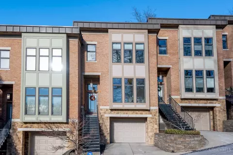 752 Delta #2, Cincinnati, OH 45226