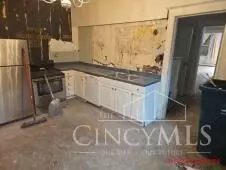 622 Riddle, Cincinnati, OH 45220 photo 6