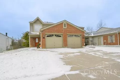 5545 Kiplington, Cincinnati, OH 45239