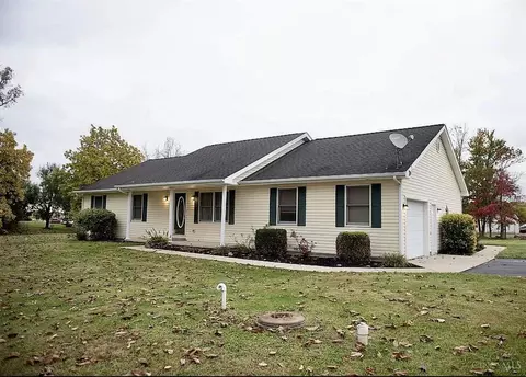 1946 Murray Rd, Oregonia, OH 45054