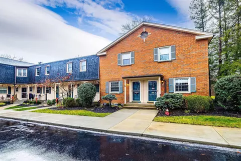 25 Creekwood, Glendale, OH 45246