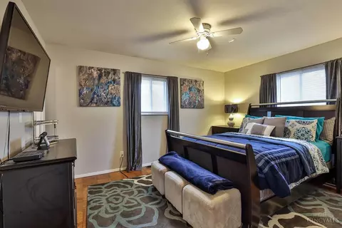 8895 Cavalier, Cincinnati, OH 45231 photo 17