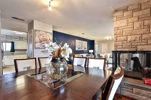8895 Cavalier, Cincinnati, OH 45231 photo 12