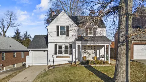 6730 Siebern, Silverton, OH 45236