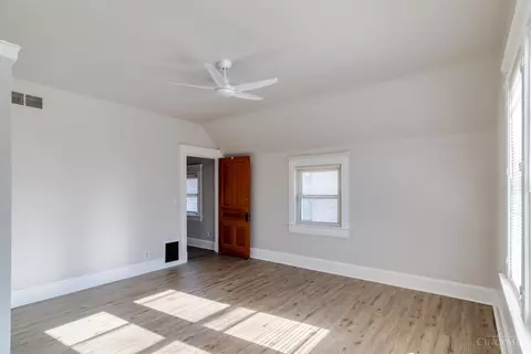 648 Probasco, Cincinnati, OH 45220 photo 26