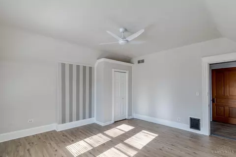 648 Probasco, Cincinnati, OH 45220 photo 27