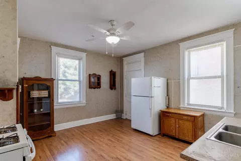 648 Probasco, Cincinnati, OH 45220 photo 16