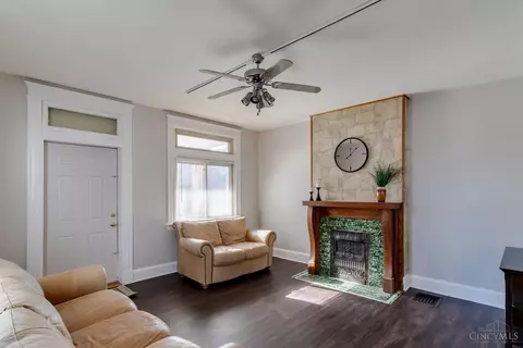 648 Probasco, Cincinnati, OH 45220 photo 5