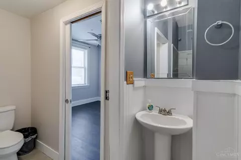 648 Probasco, Cincinnati, OH 45220 photo 10