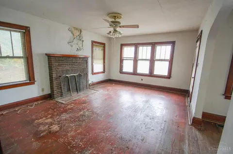 602 Clough, Cincinnati, OH 45245 photo 4