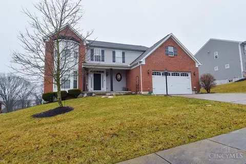 1059 Golden Oak, Hamilton, OH 45013