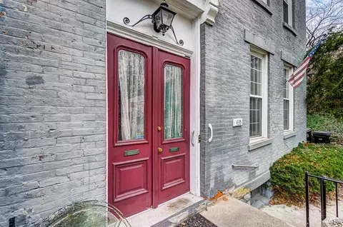 427 Collins, Cincinnati, OH 45202 photo 3