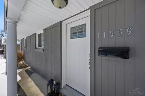 11559 Hanover Rd, Forest Park, OH 45240 photo 4