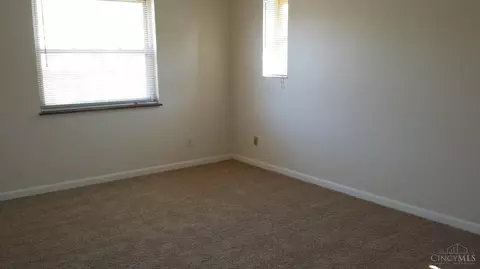 2951 Ferguson, Cincinnati, OH 45238 photo 6