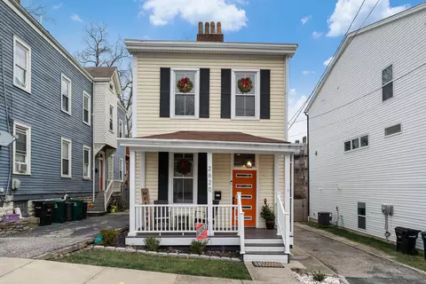 2620 Hackberry, Cincinnati, OH 45206