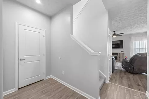 1215 Springfield, Harrison, OH 45030 photo 7
