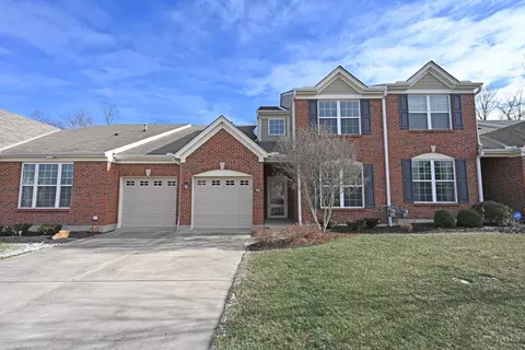 302 Turtle Crk, Loveland, OH 45140