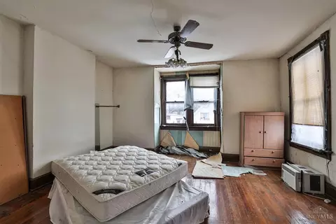 425 Ada, Cincinnati, OH 45219 photo 11