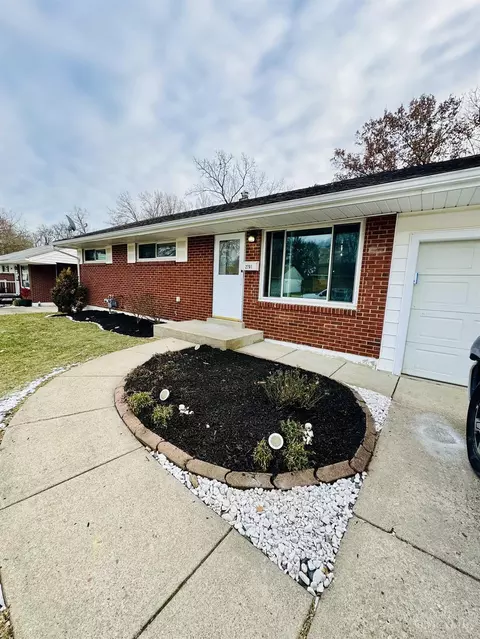 2701 Royal Gln, Colerain Twp, OH 45239