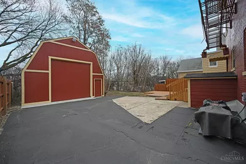 18 Baker, Cincinnati, OH 45217 photo 46