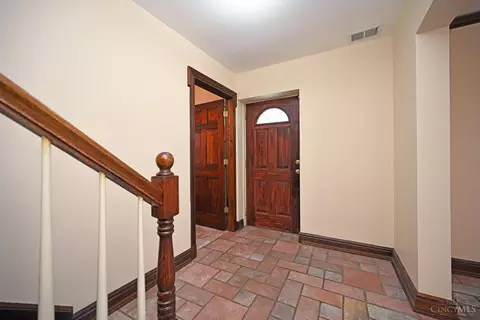 18 Baker, Cincinnati, OH 45217 photo 4