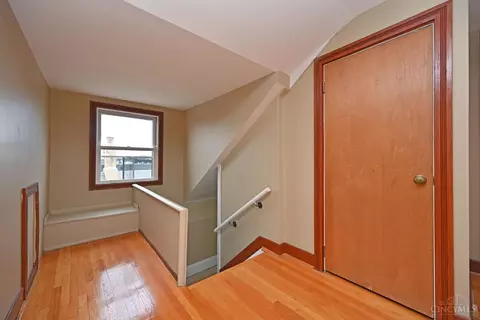 18 Baker, Cincinnati, OH 45217 photo 27