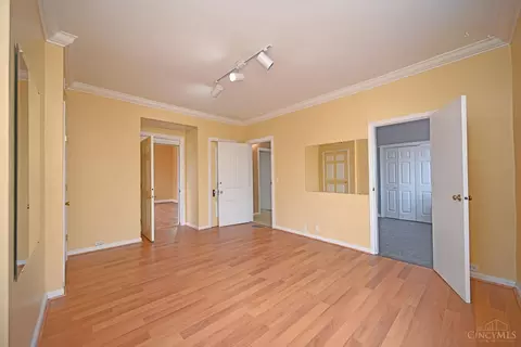 18 Baker, Cincinnati, OH 45217 photo 19