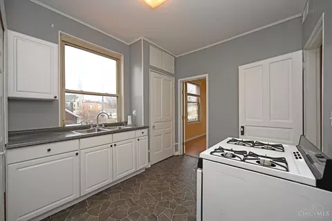18 Baker, Cincinnati, OH 45217 photo 22