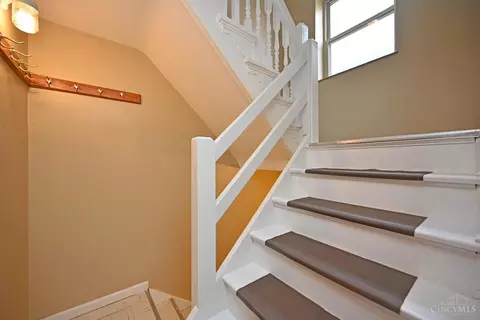 18 Baker, Cincinnati, OH 45217 photo 16