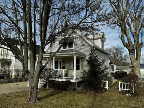 4616 Cooper Rd, Blue Ash, OH 45242