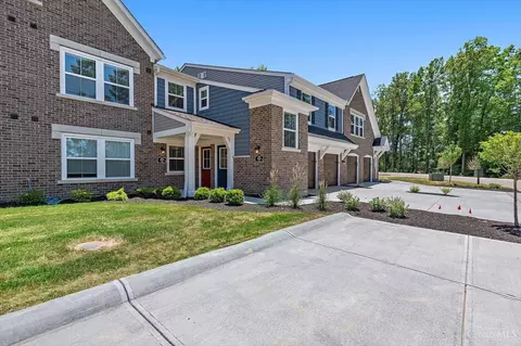 5880 Parkview Ln #303, Milford, OH 45150