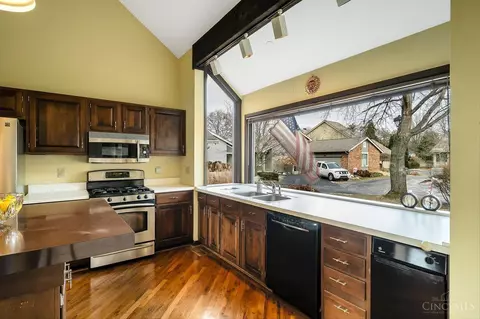 8259 Spinnaker Ln, Maineville, OH 45039 photo 14