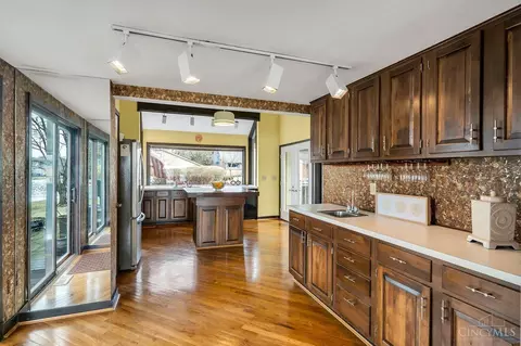 8259 Spinnaker Ln, Maineville, OH 45039 photo 10