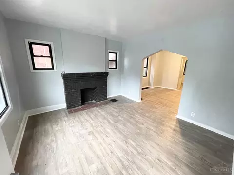 1314 Beech, Cincinnati, OH 45205 photo 2